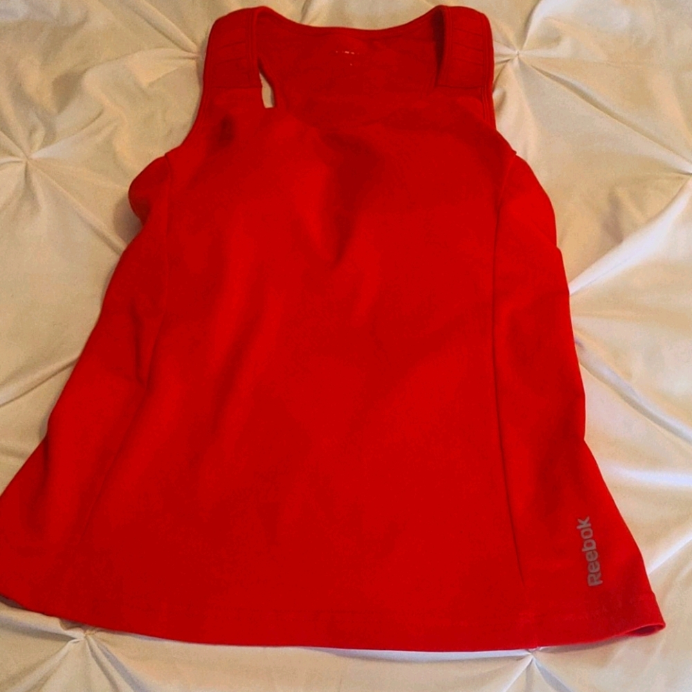 Rebook red workout tank top with built in bra